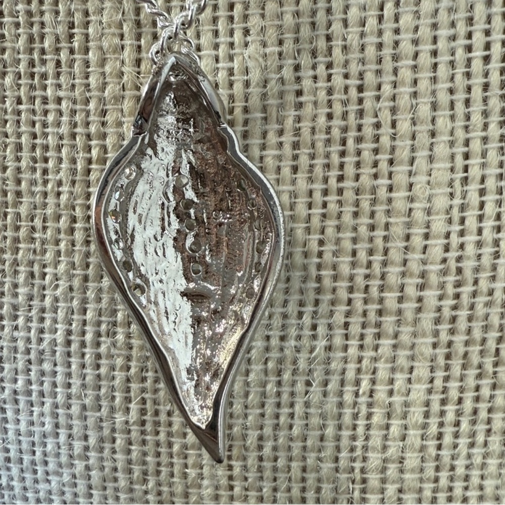 925 Silver - Shell Pendant With Opal - image 4